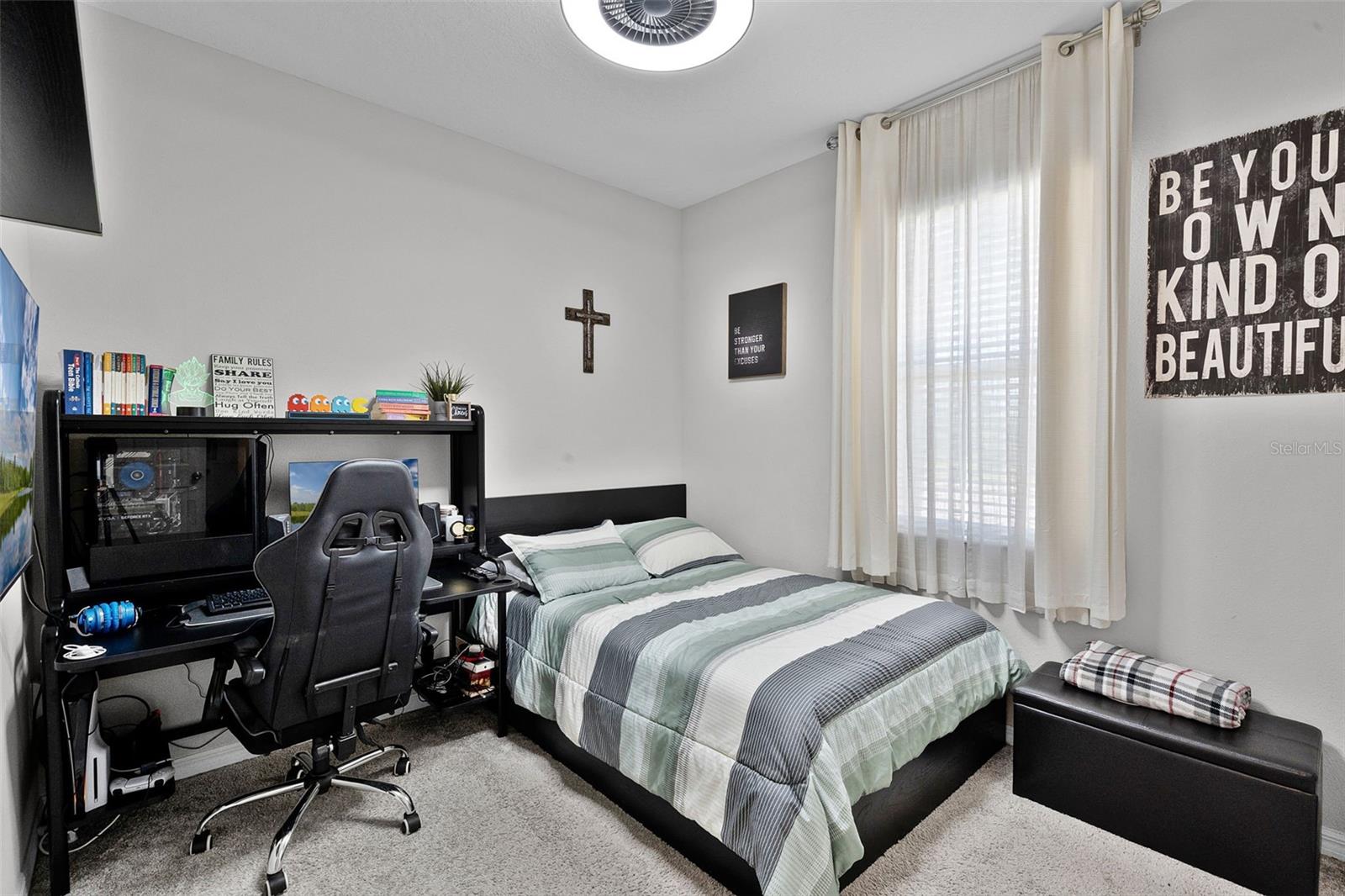 Image 3 of 20 For 2436 Bulrush Drive