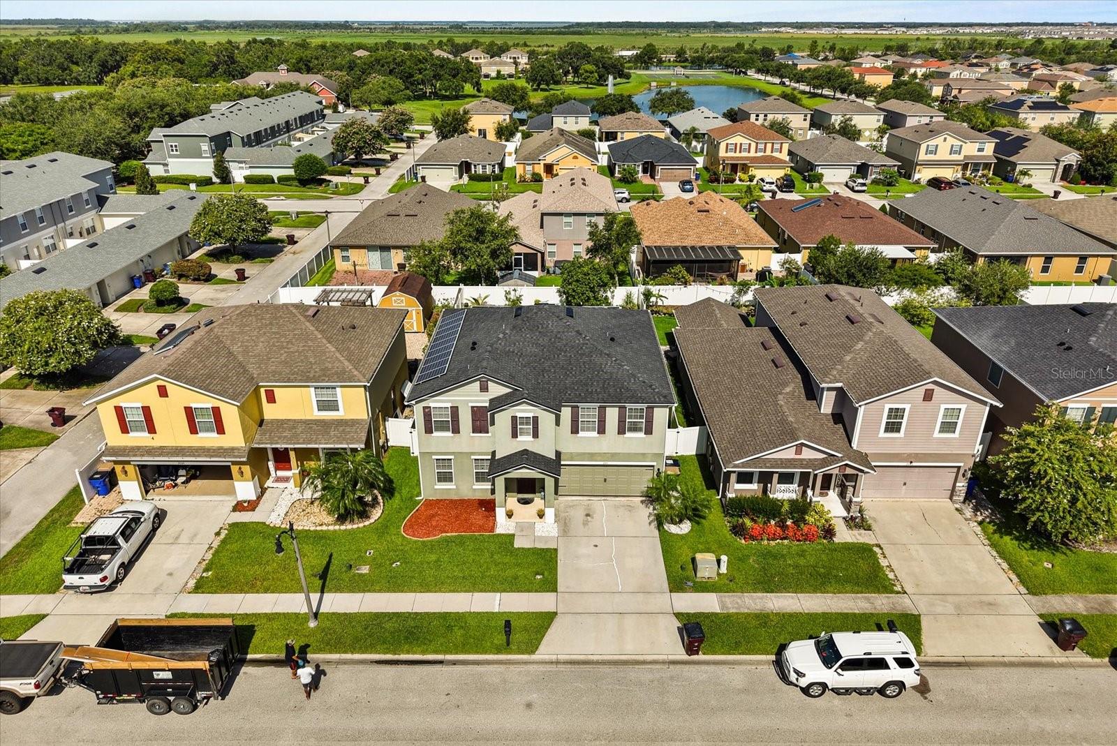 Image 32 of 43 For 2050 Banner Lane
