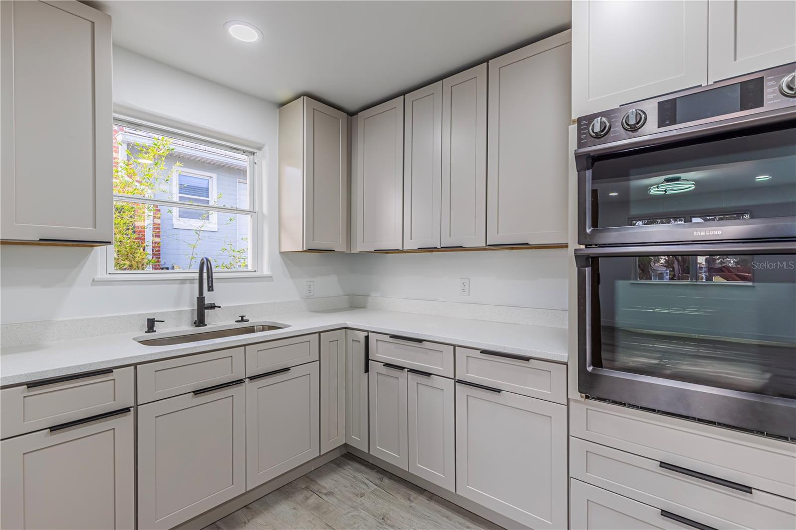 Image 15 of 62 For 2061 Peninsula Drive