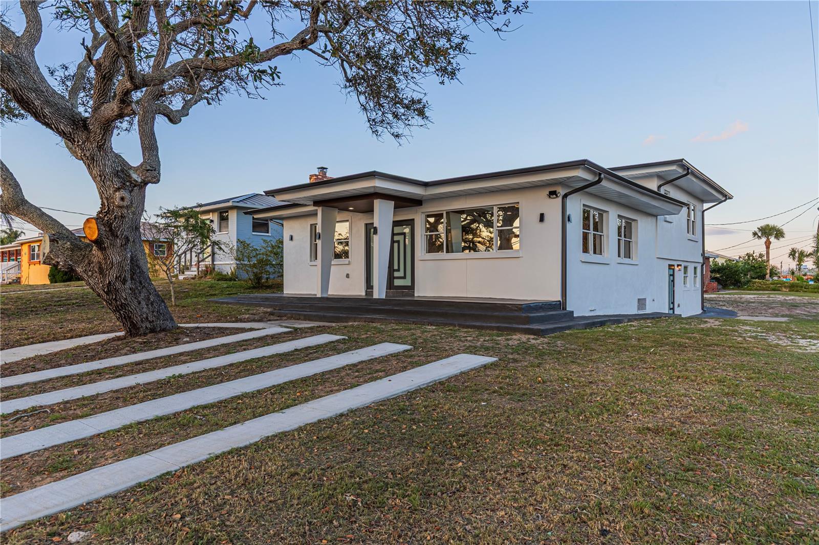 Image 48 of 62 For 2061 Peninsula Drive
