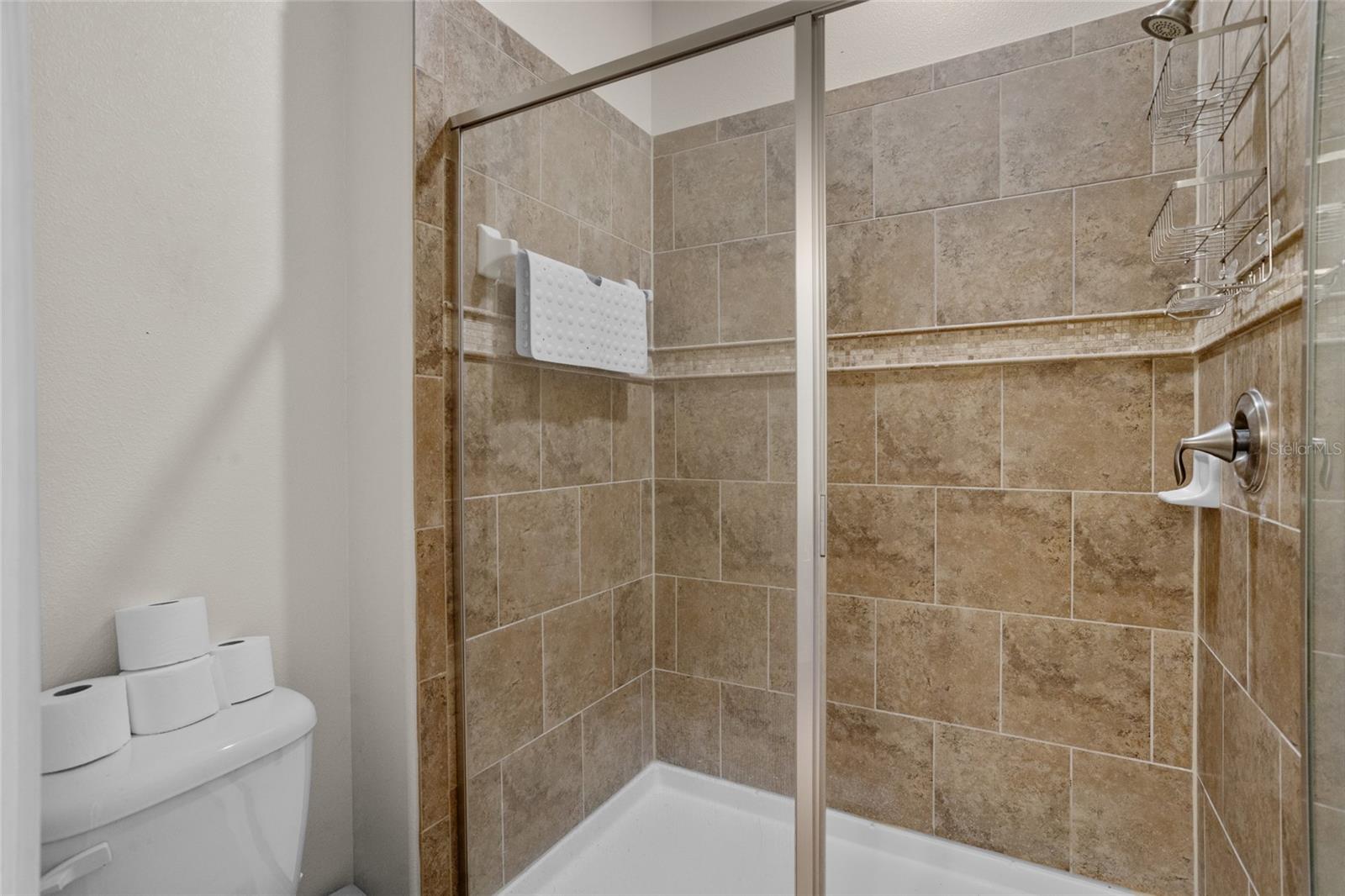 Image 42 of 65 For 2287 Victoria Drive