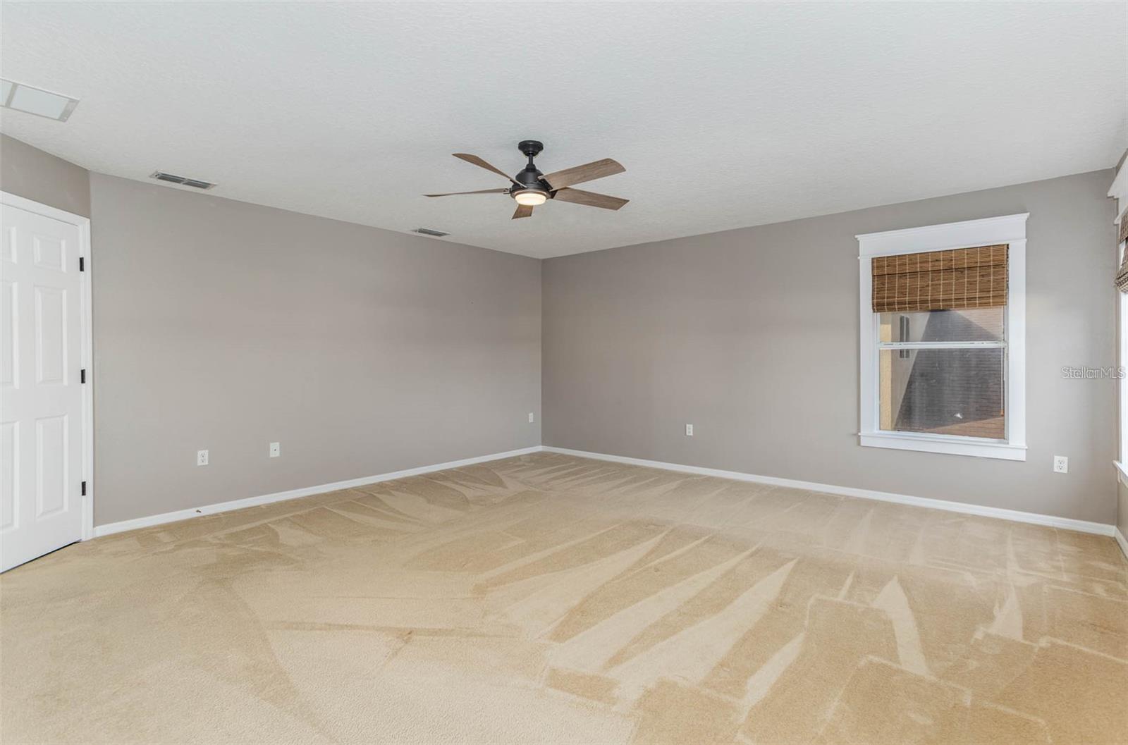 Image 9 of 25 For 4621 Yellow Bay Drive