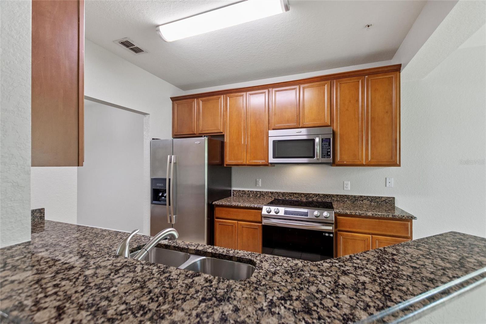 Image 10 of 51 For 8309 Bella Vida Circle 8309