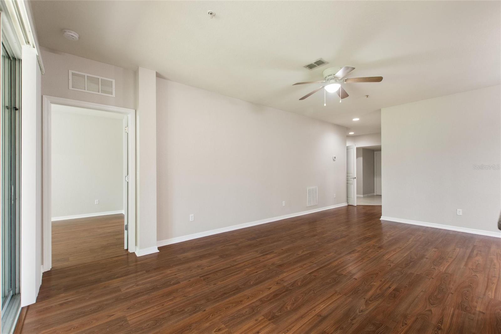 Image 17 of 51 For 8309 Bella Vida Circle 8309