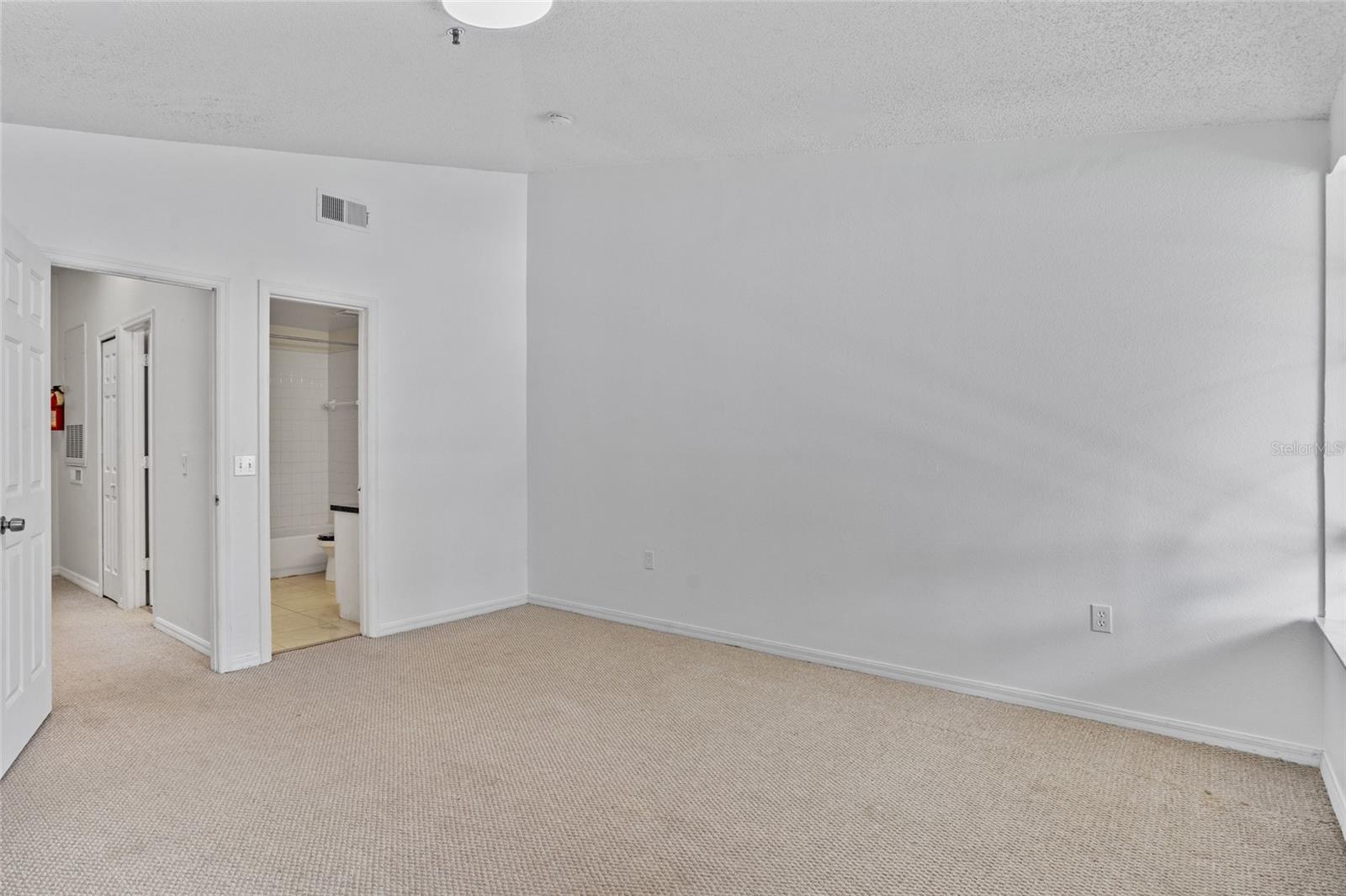 Image 22 of 43 For 1645 Windsor Oak Court