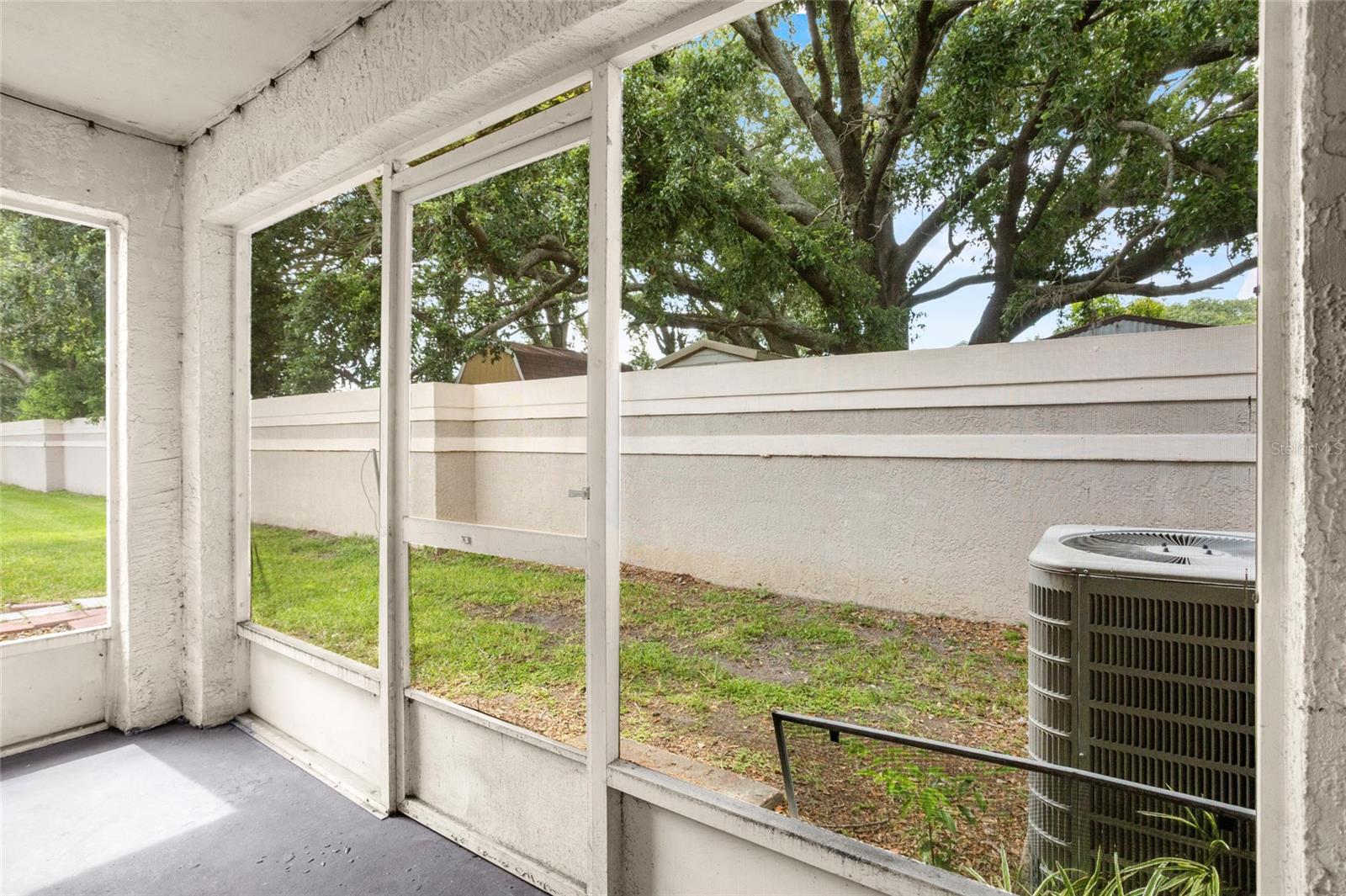 Image 32 of 43 For 1645 Windsor Oak Court