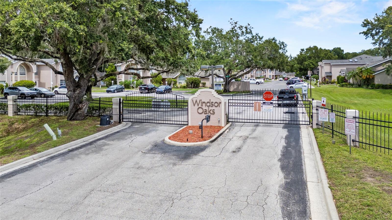 Image 42 of 43 For 1645 Windsor Oak Court