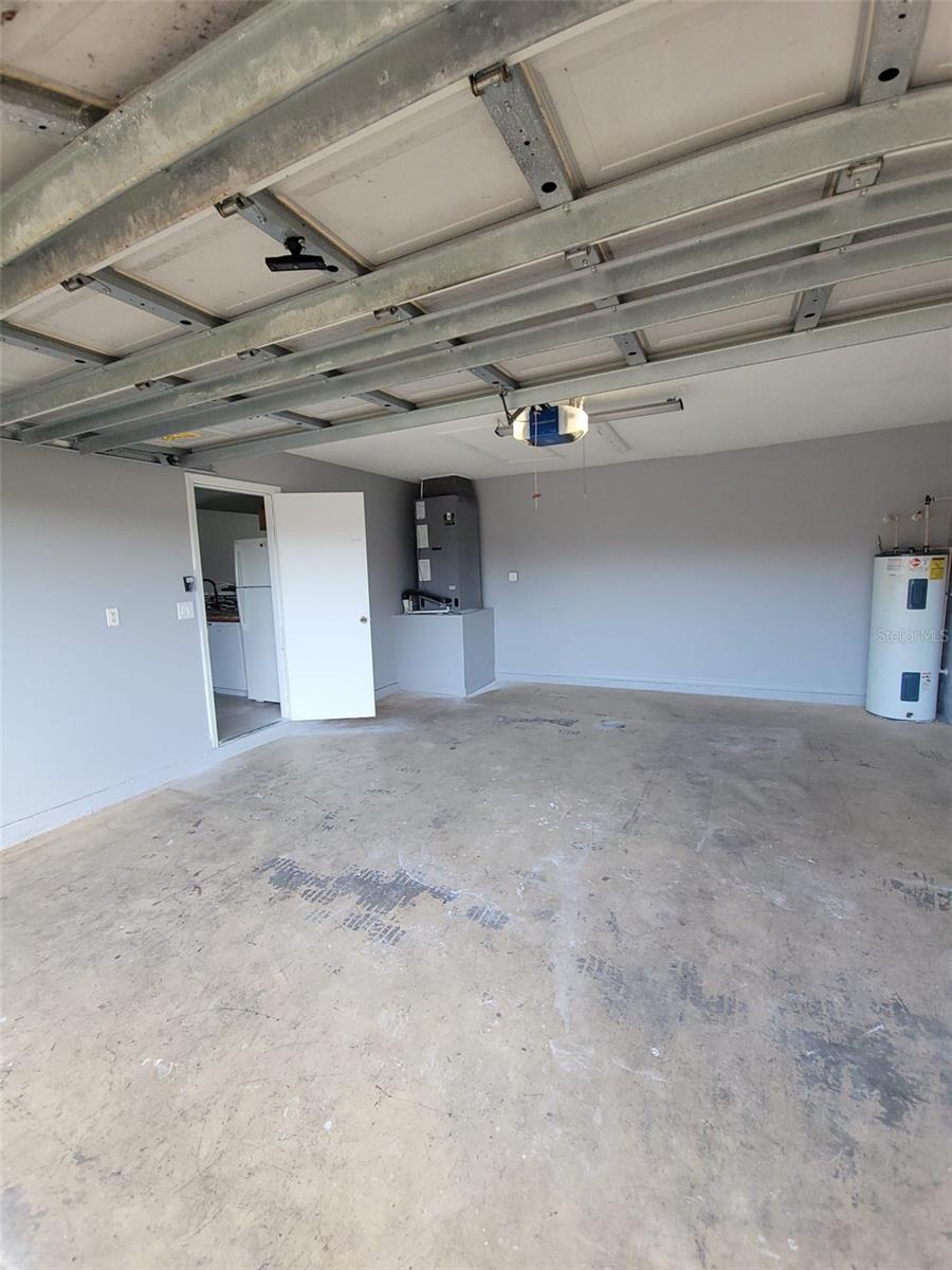 Image 3 of 9 For 1722 Redfin Way