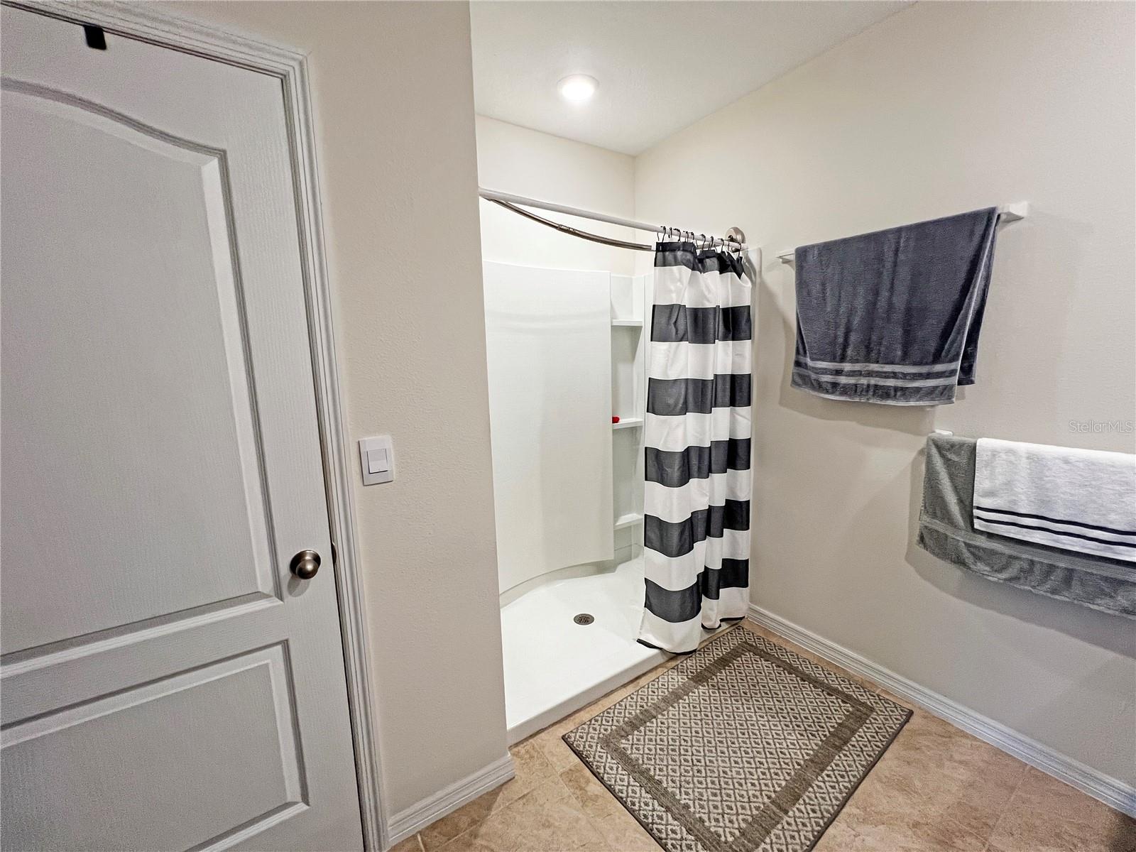 Image 22 of 26 For 463 Boardwalk Avenue