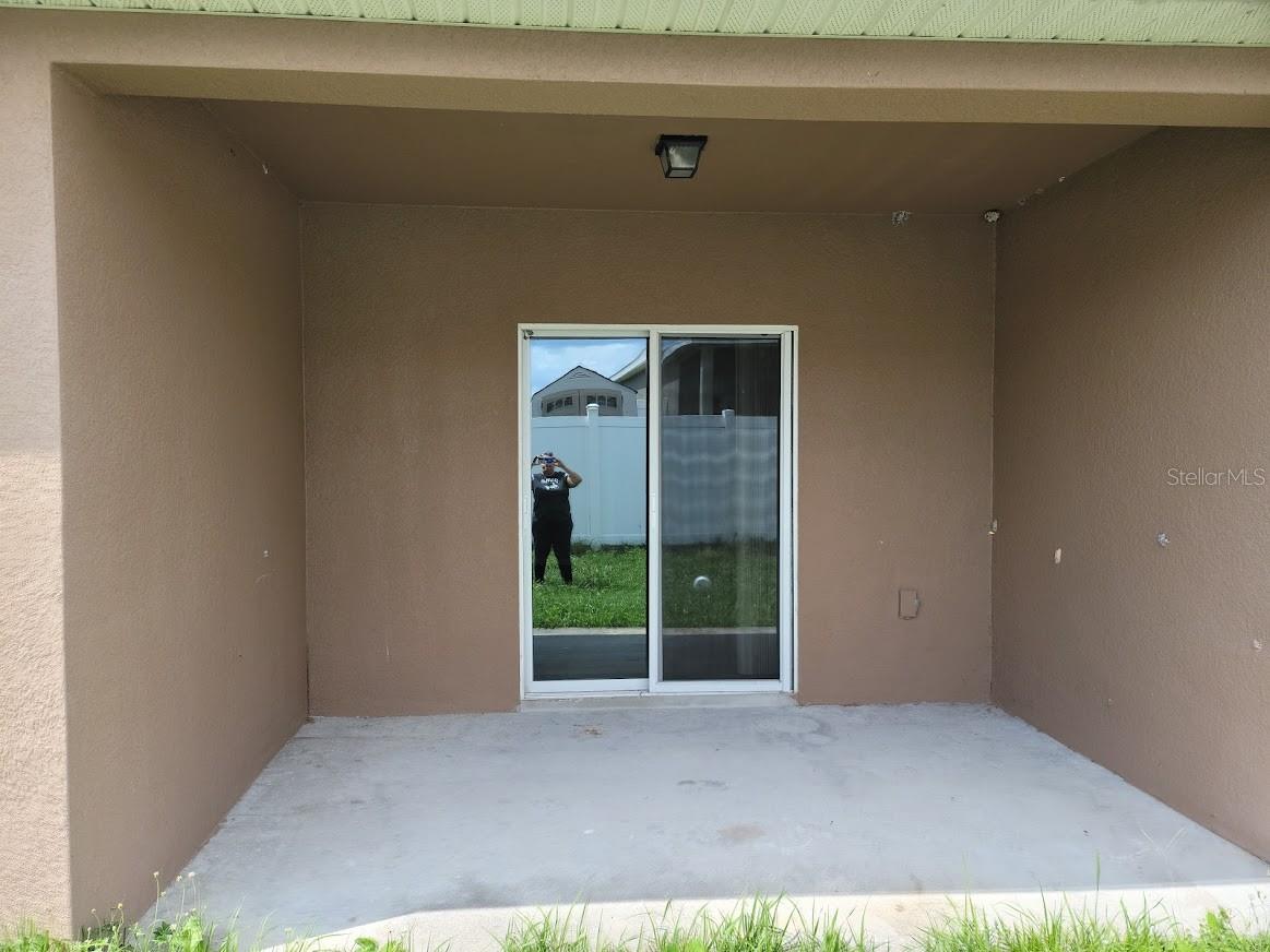 Image 11 of 14 For 3132 Country Club Circle