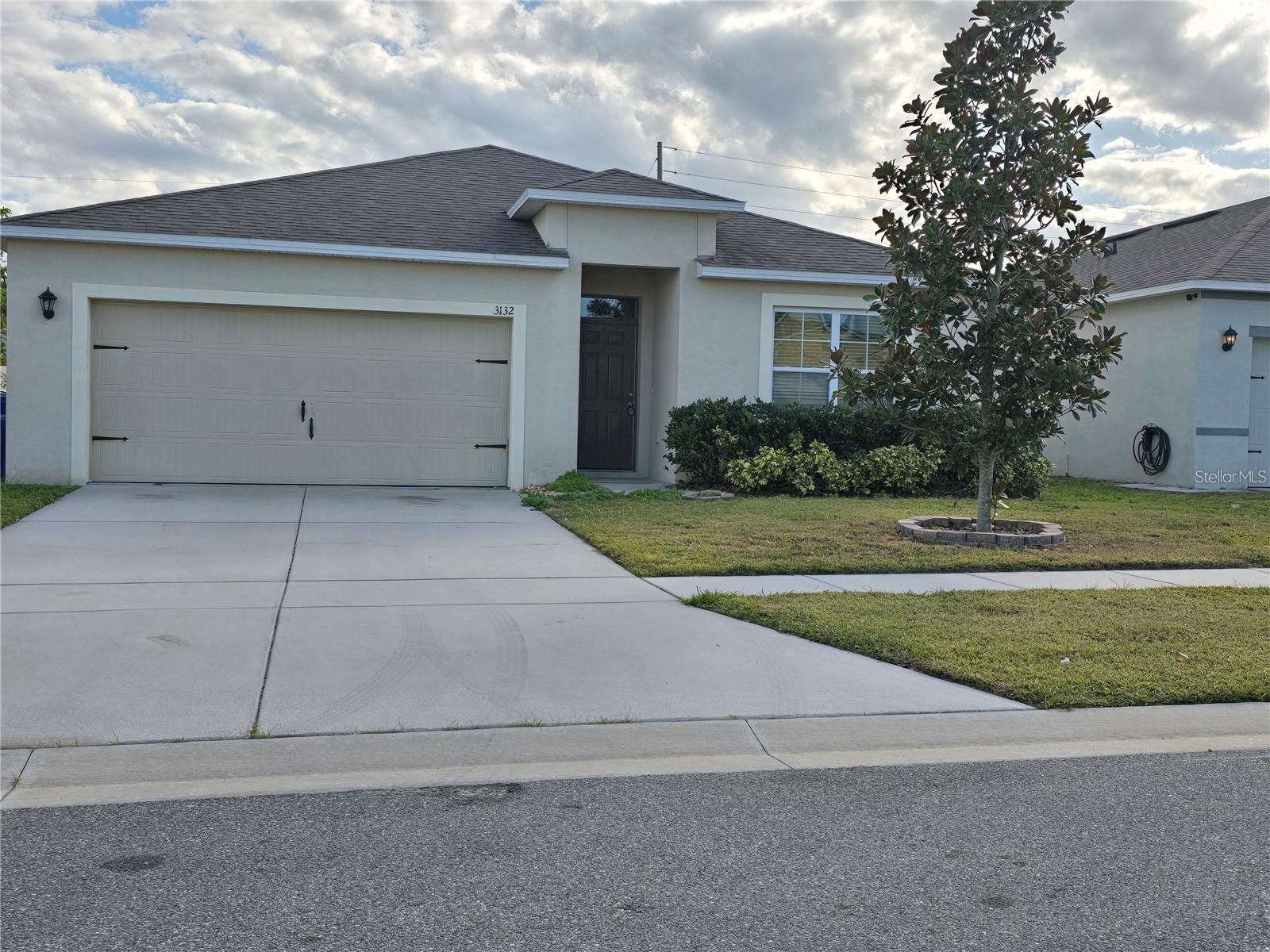 Image 2 of 14 For 3132 Country Club Circle