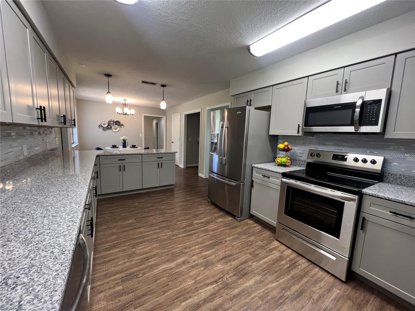 Image 2 of 22 For 4225 Reaves Road