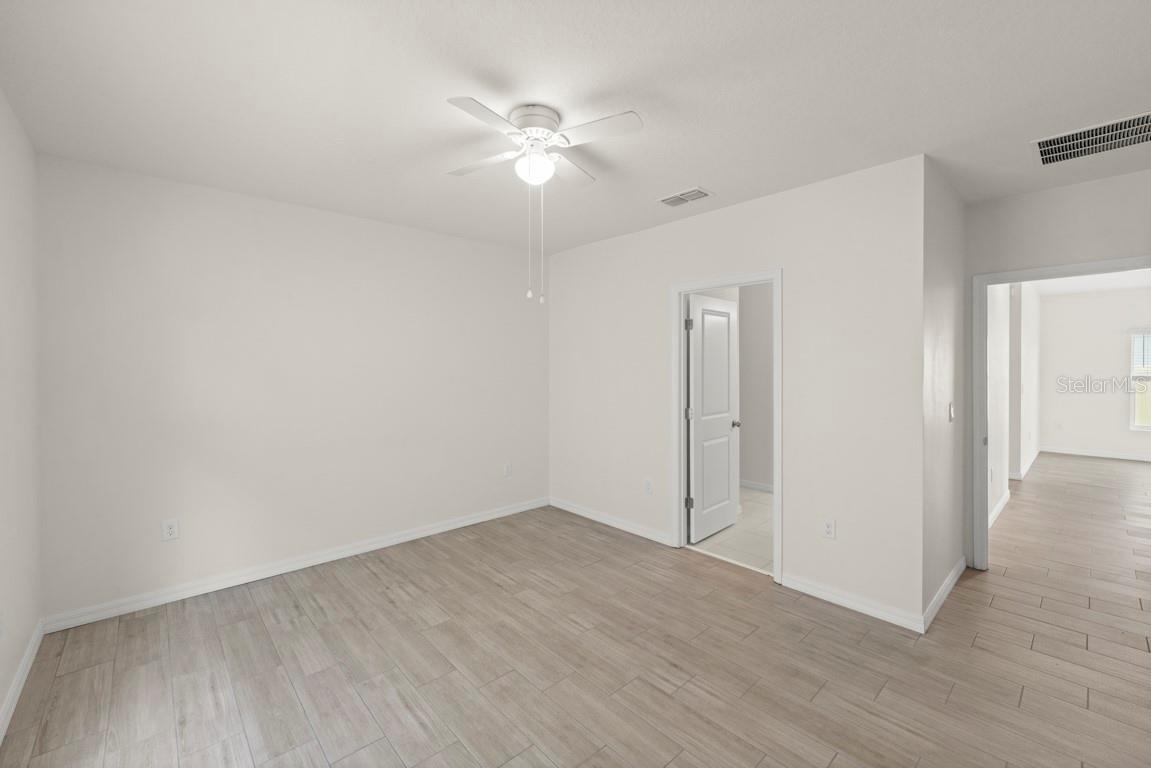 Image 11 of 29 For 588 Meadow Bend Drive