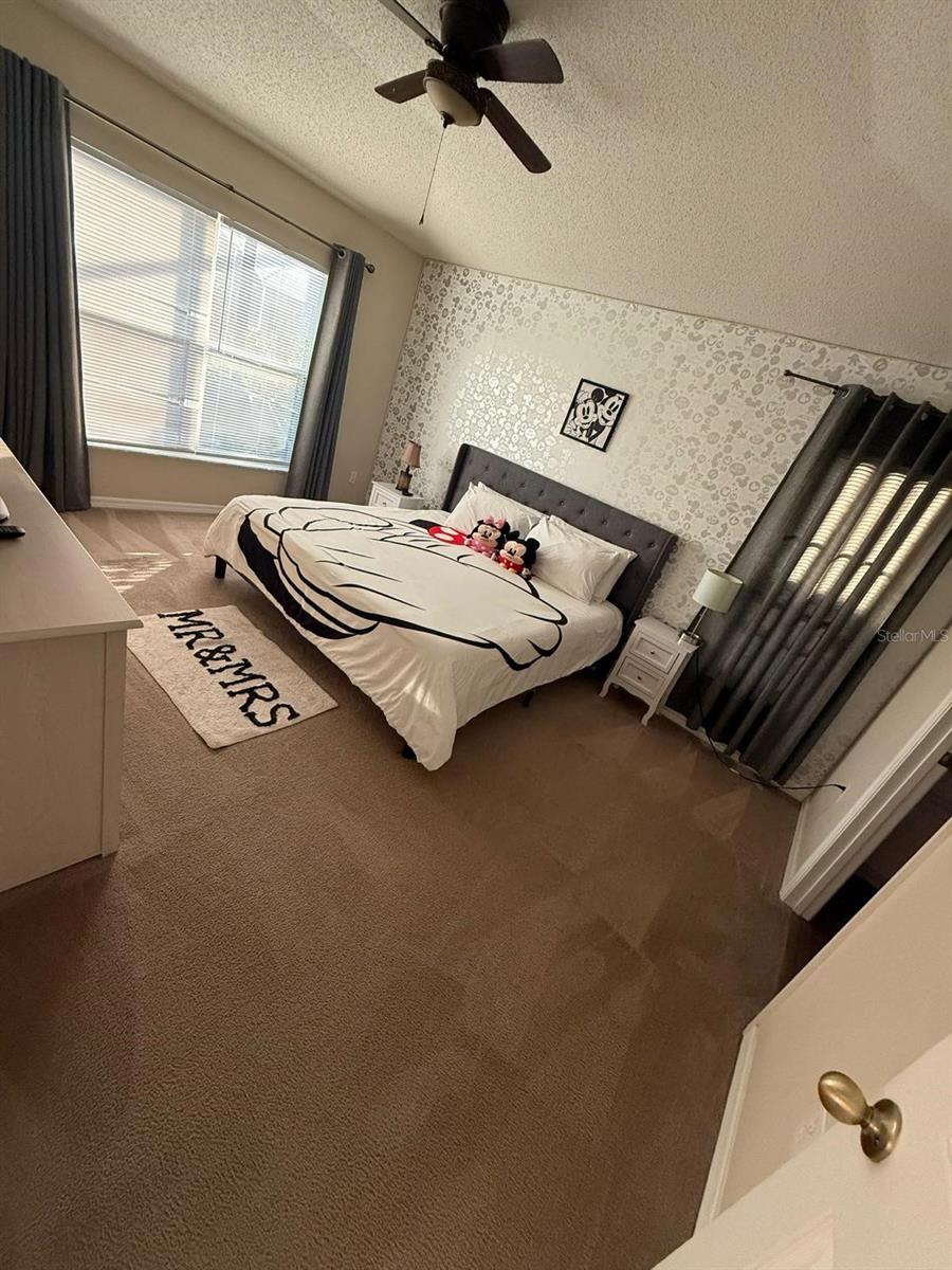 Image 32 of 42 For 334 Grosvenor Loop