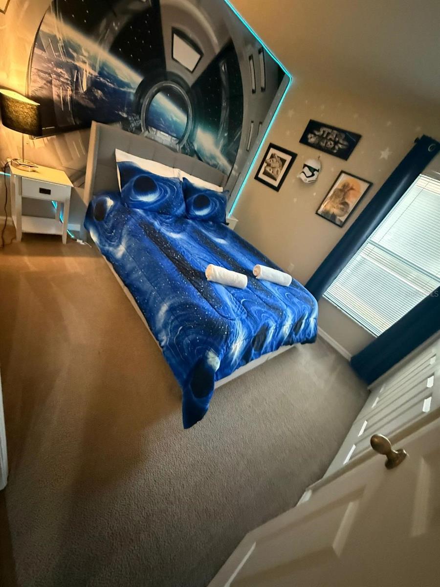 Image 38 of 42 For 334 Grosvenor Loop