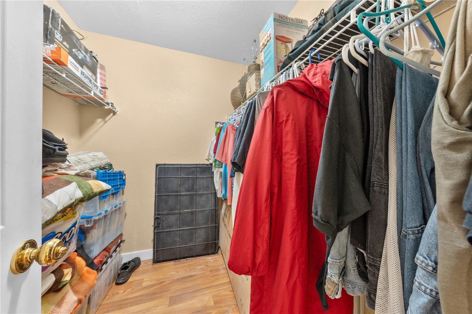 Image 32 of 57 For 11908 Allamanda Court
