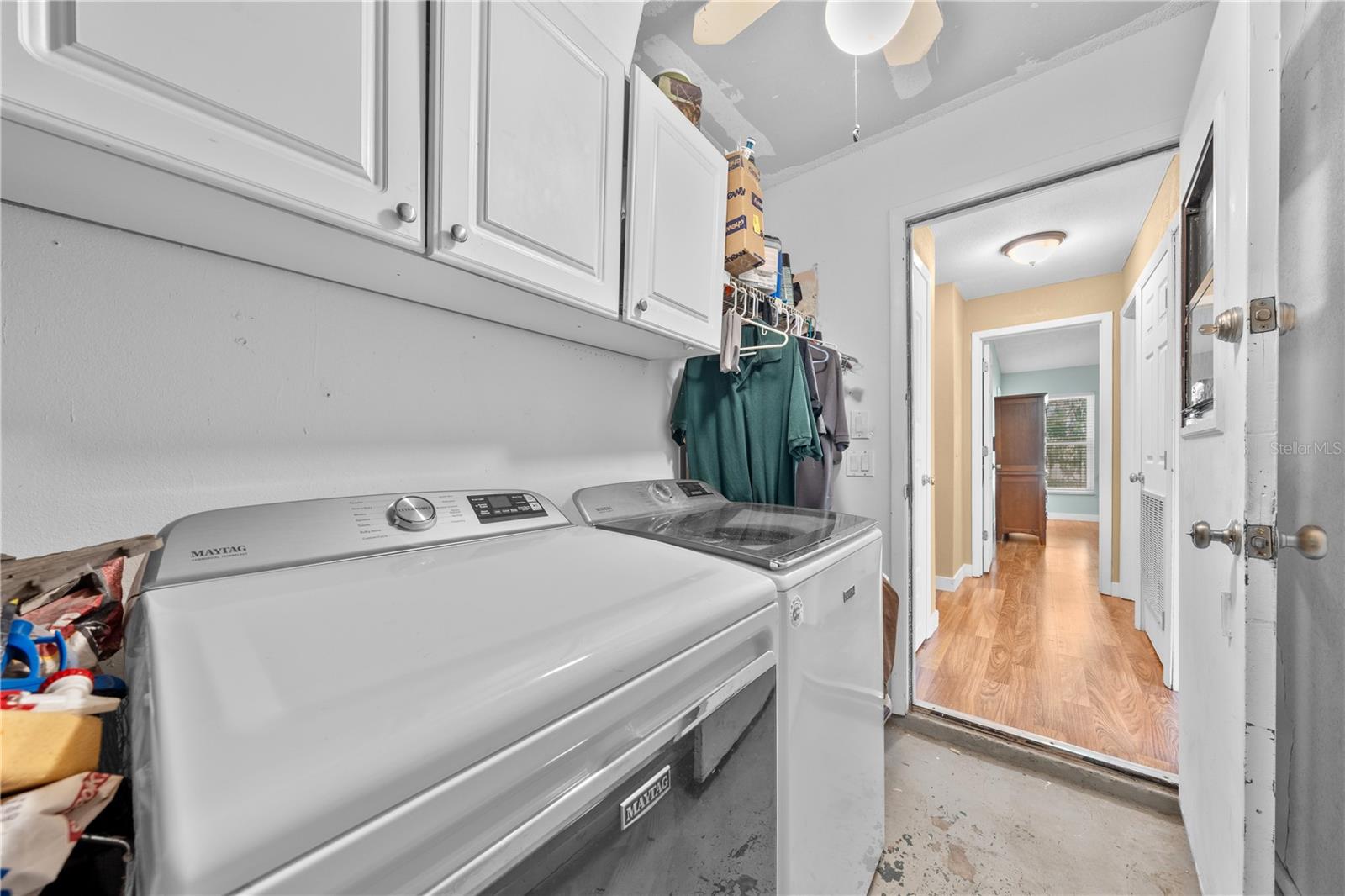 Image 39 of 57 For 11908 Allamanda Court