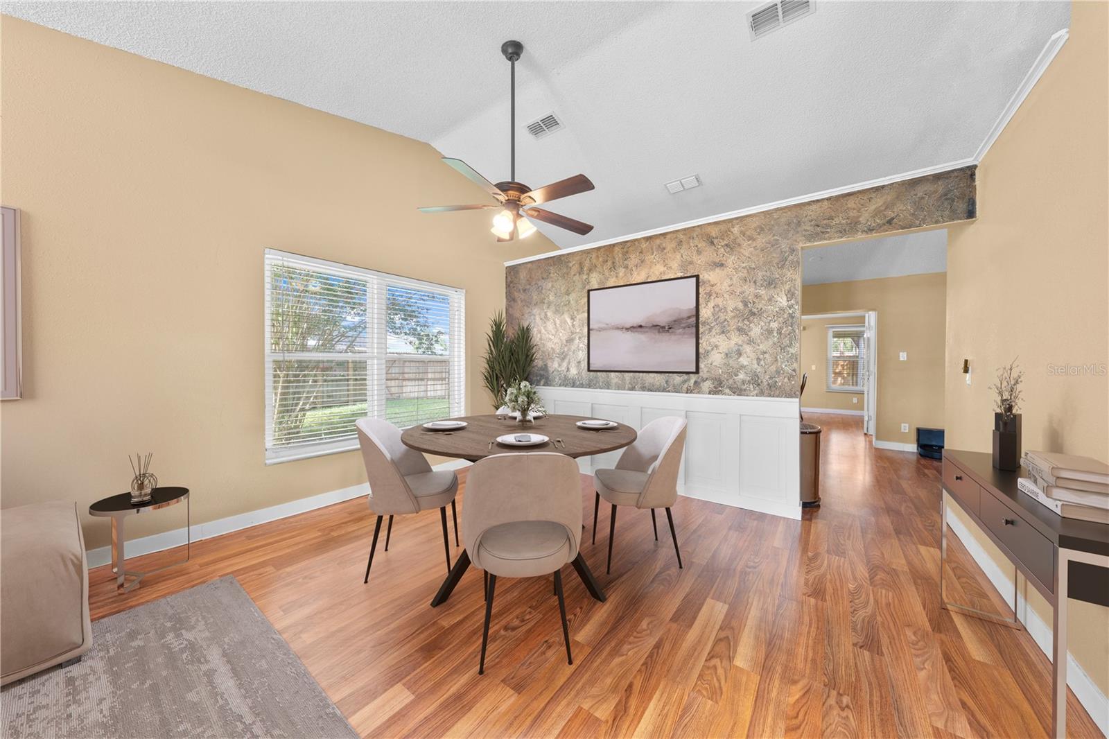 Image 4 of 57 For 11908 Allamanda Court