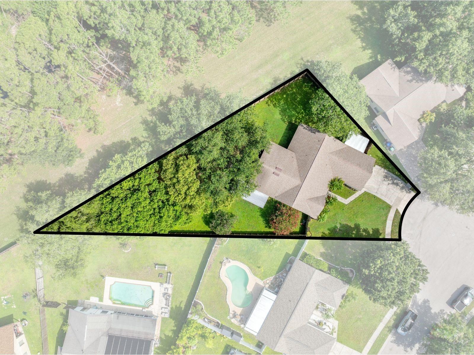 Image 6 of 57 For 11908 Allamanda Court