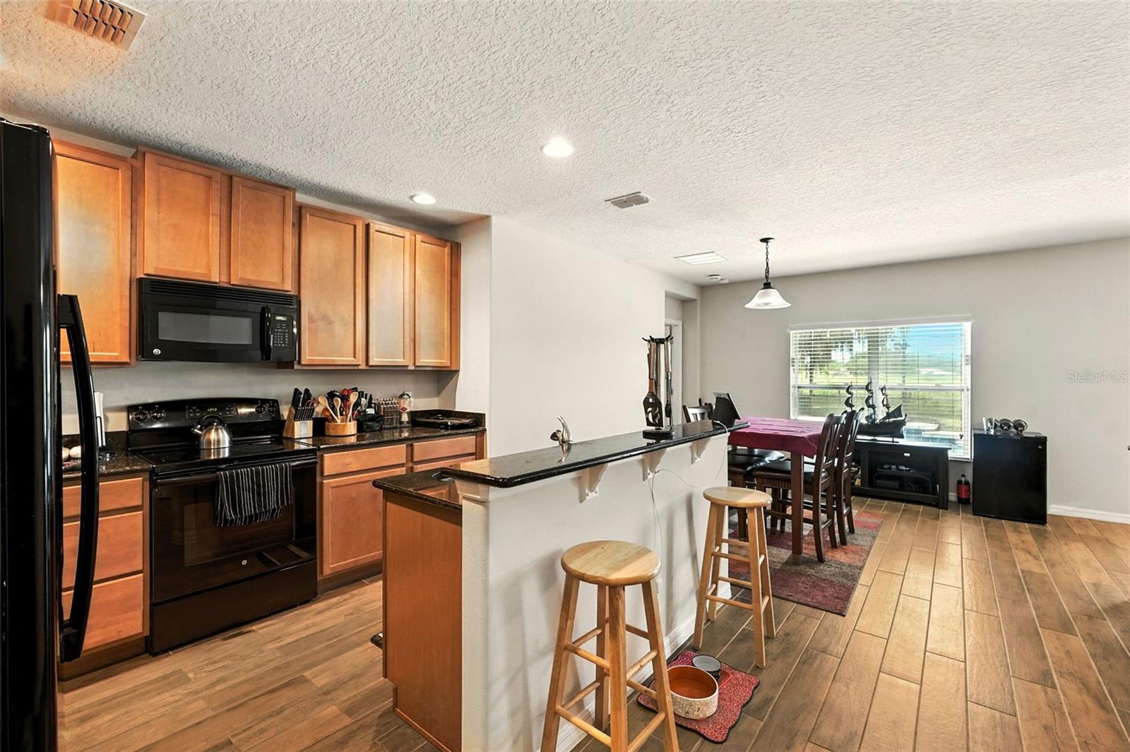 Image 12 of 36 For 301 Sierra Way