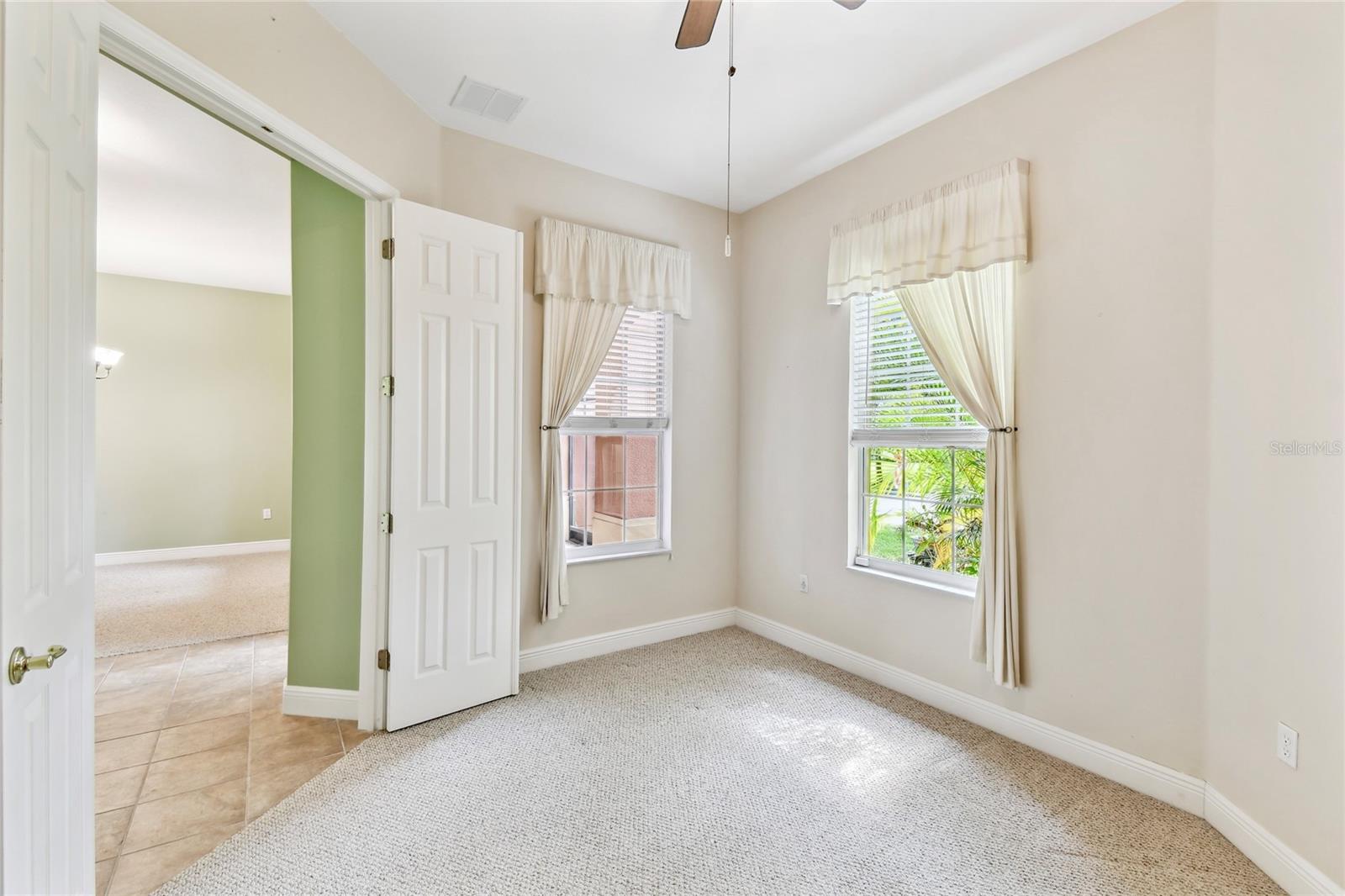 Image 16 of 95 For 521 Milano Rd