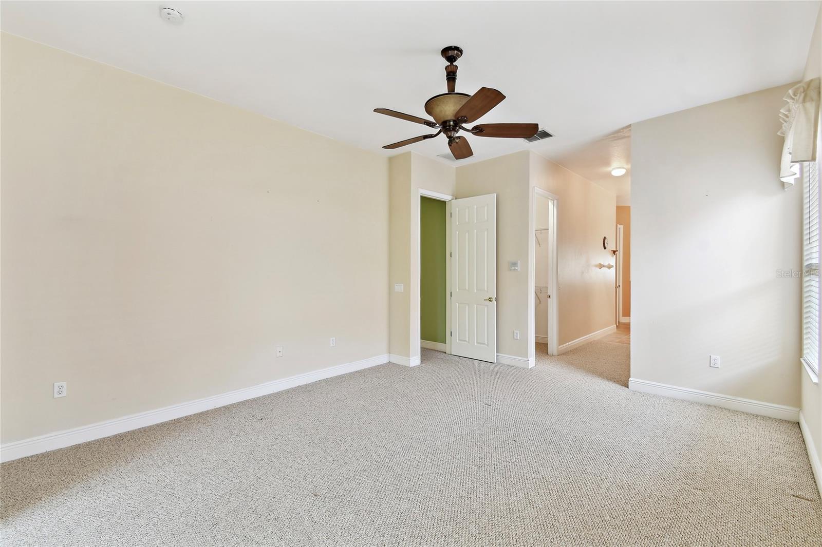 Image 44 of 95 For 521 Milano Rd