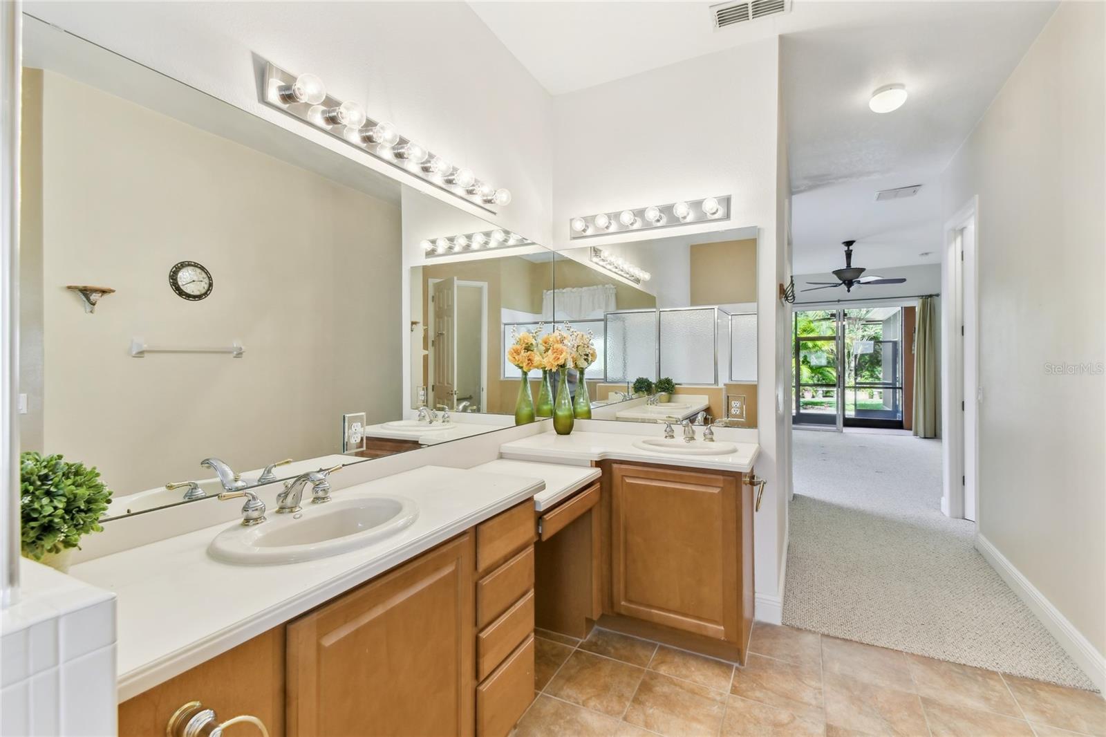 Image 49 of 95 For 521 Milano Rd