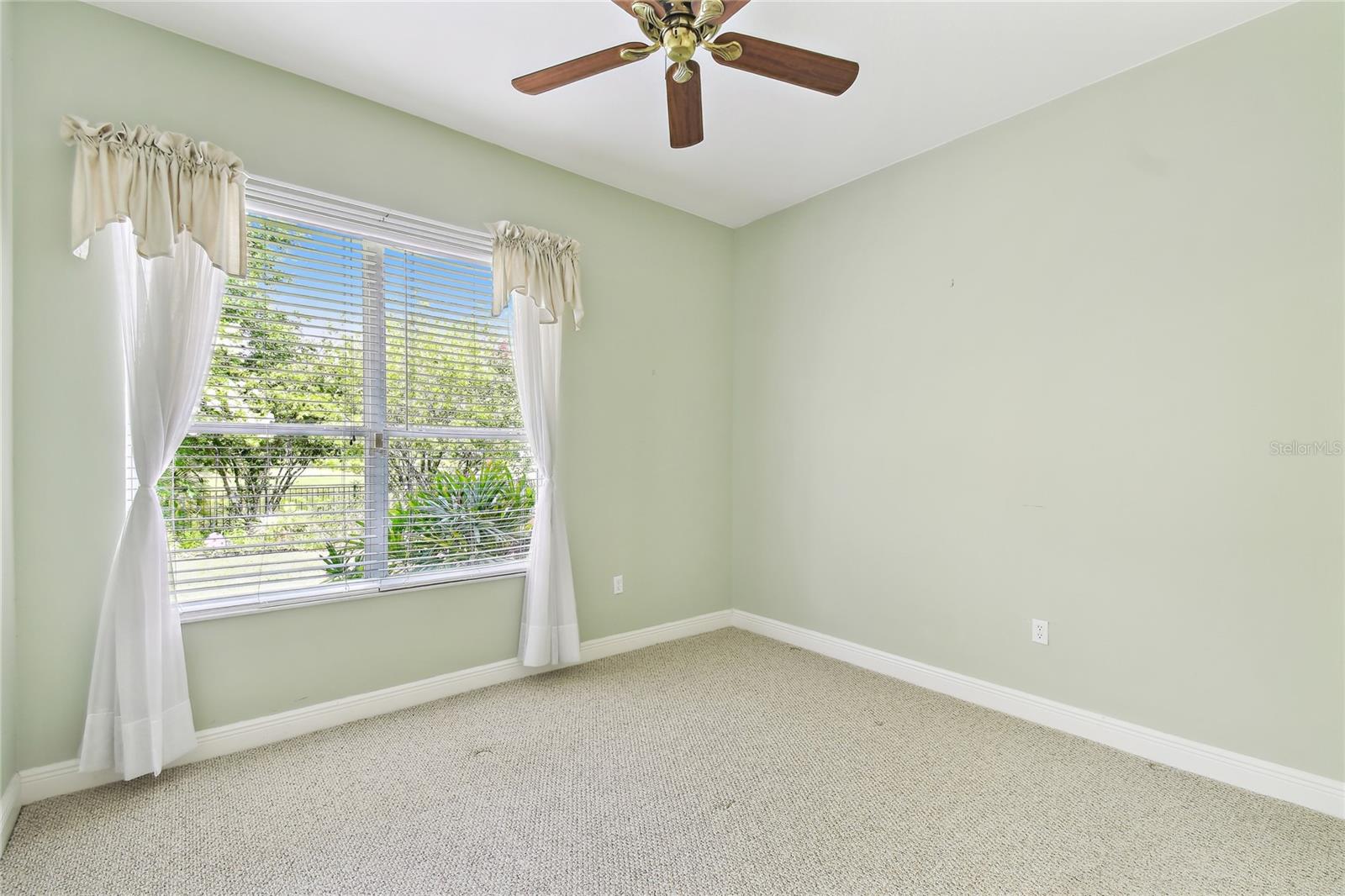 Image 52 of 95 For 521 Milano Rd