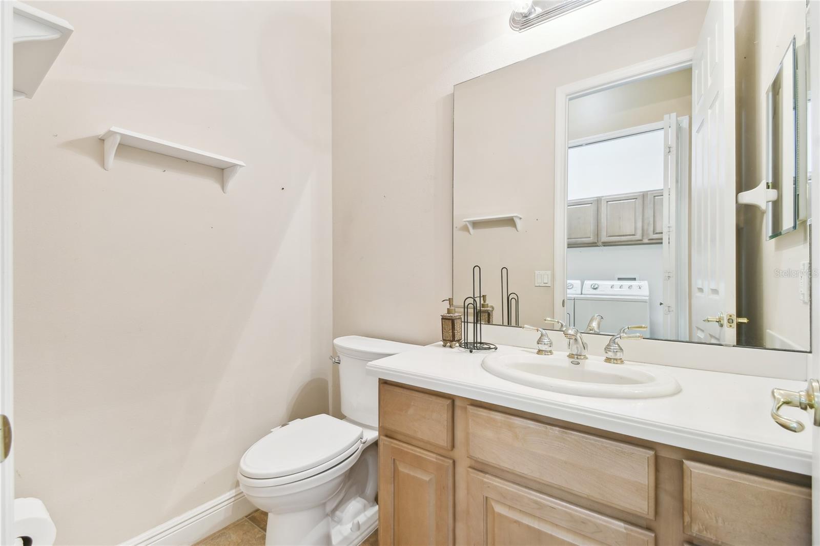 Image 62 of 95 For 521 Milano Rd