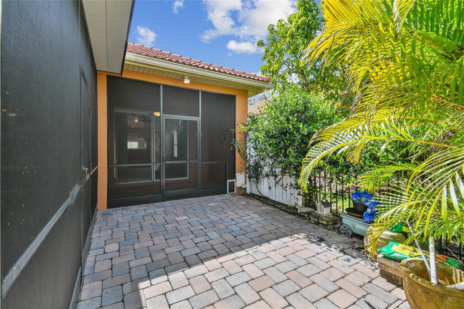 Image 69 of 95 For 521 Milano Rd