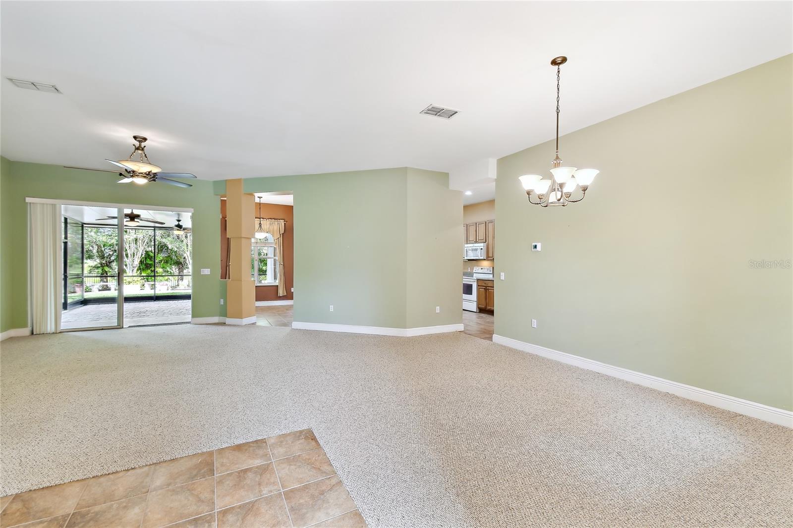 Image 7 of 95 For 521 Milano Rd