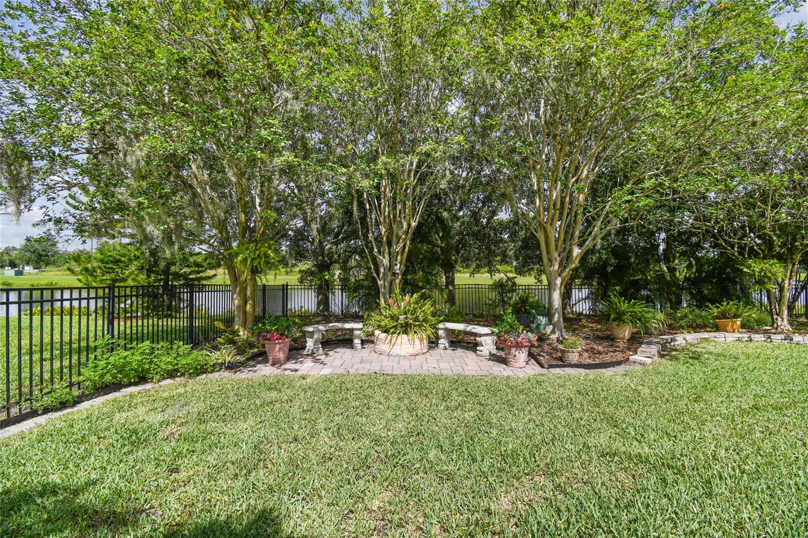 Image 80 of 95 For 521 Milano Rd