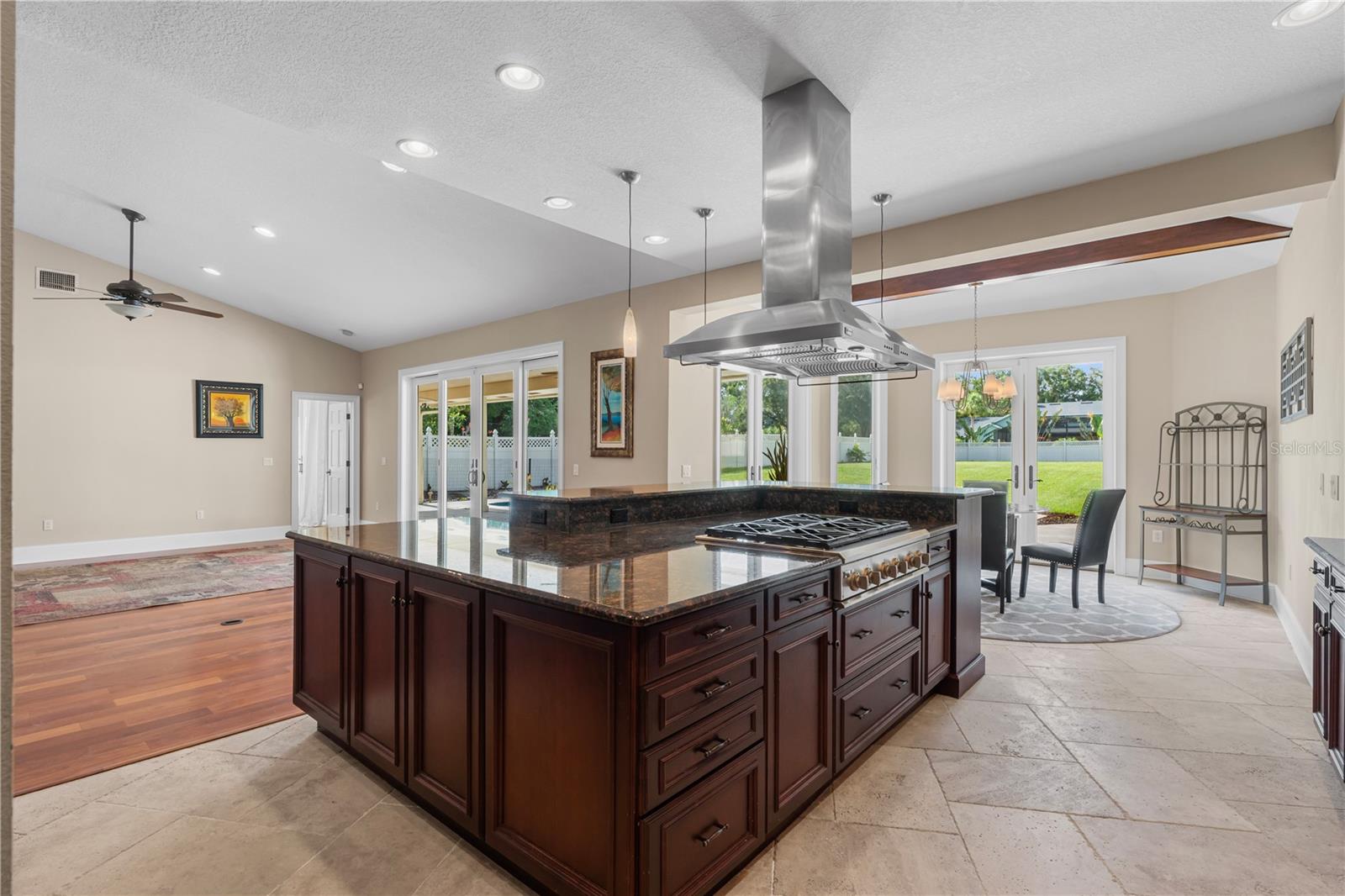 Image 11 of 35 For 10506 Down Lakeview Circle
