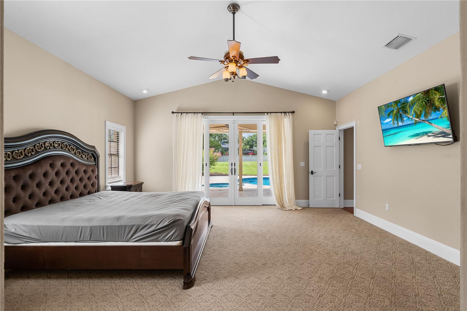 Image 15 of 35 For 10506 Down Lakeview Circle