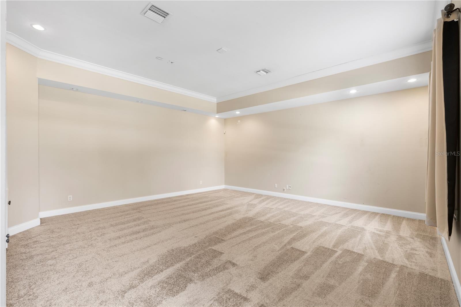 Image 17 of 35 For 10506 Down Lakeview Circle