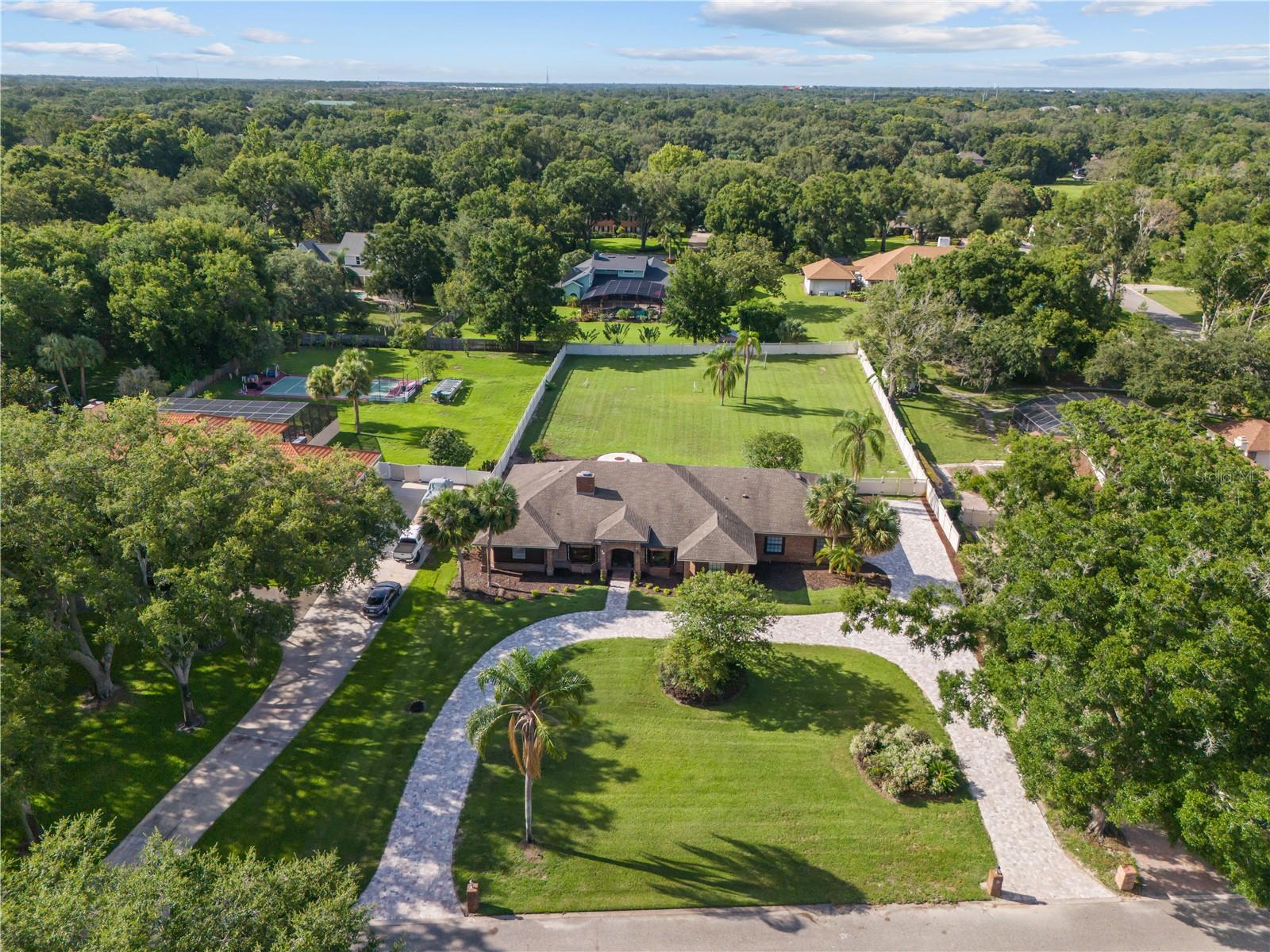 Image 6 of 35 For 10506 Down Lakeview Circle