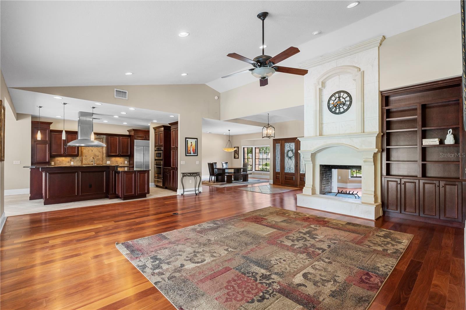 Image 9 of 35 For 10506 Down Lakeview Circle