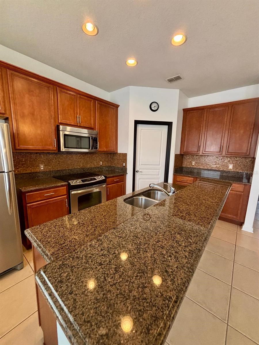 Image 10 of 56 For 7716 Fordson Lane