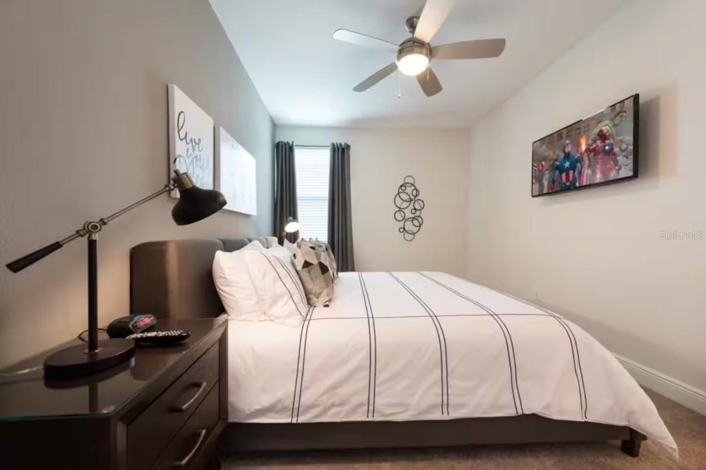 Image 11 of 22 For 7696 Fairfax Drive