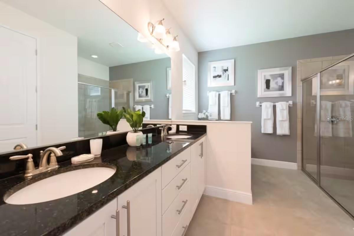 Image 16 of 22 For 7696 Fairfax Drive