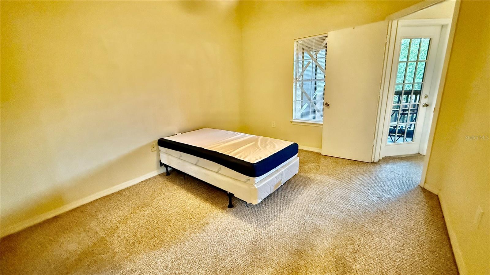 Image 15 of 20 For 441 Fountainhead Circle 274