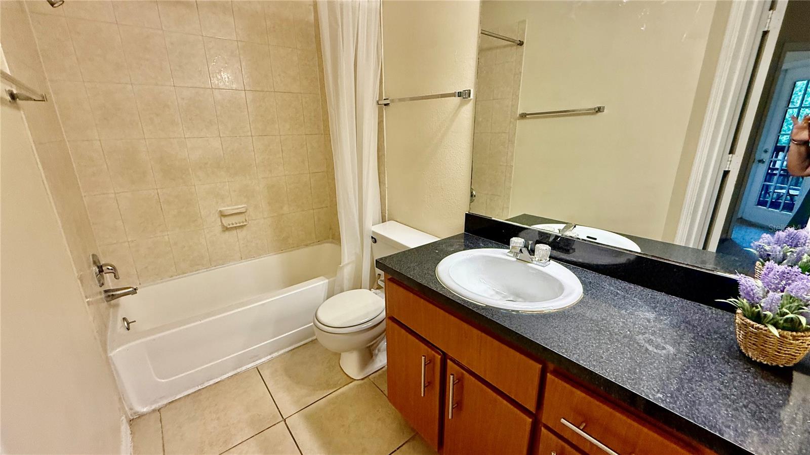 Image 16 of 20 For 441 Fountainhead Circle 274
