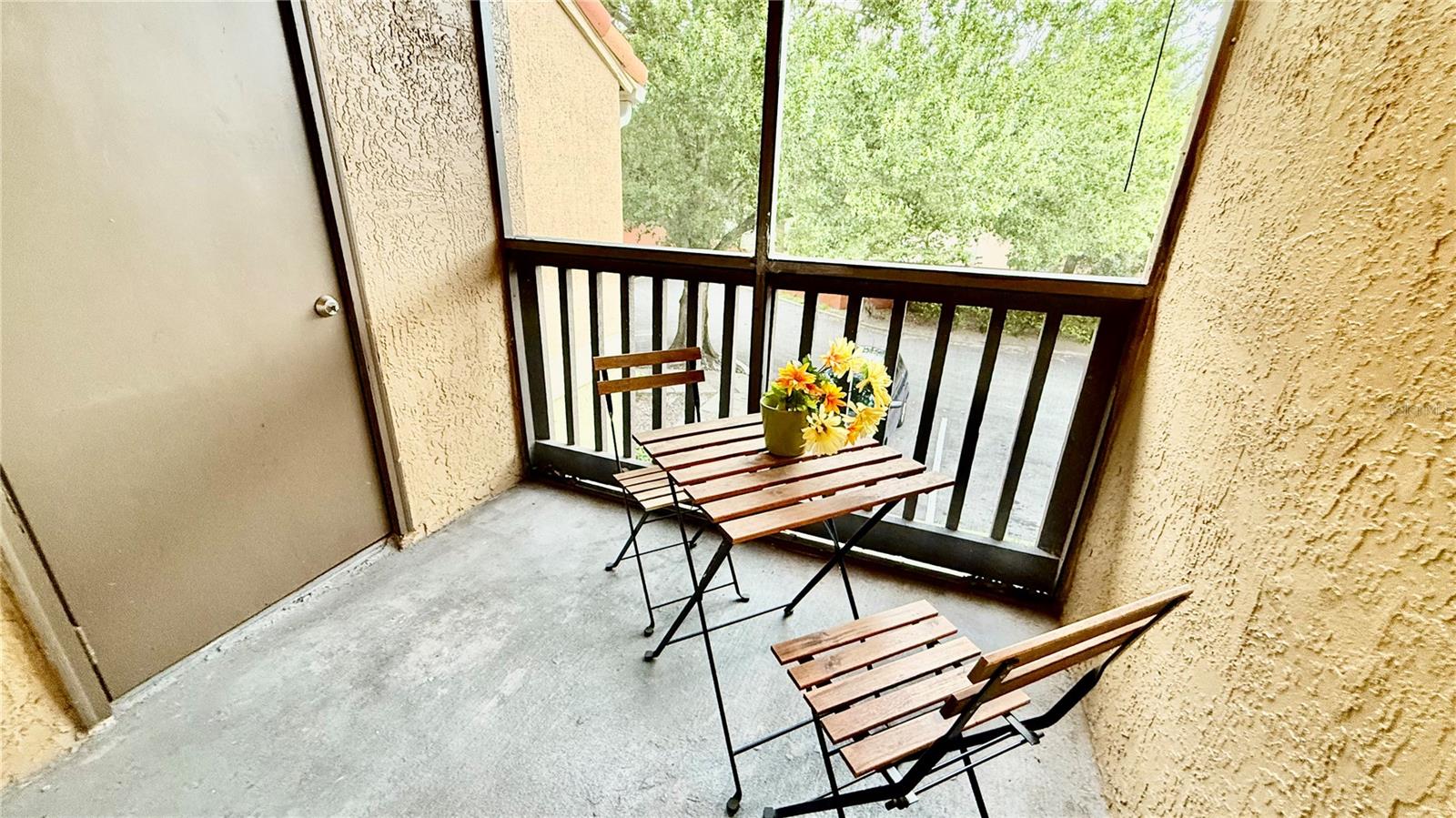 Image 19 of 20 For 441 Fountainhead Circle 274