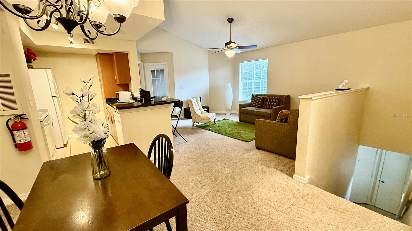 Image 5 of 20 For 441 Fountainhead Circle 274