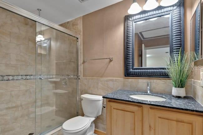 Image 21 of 32 For 6004 Westgate Drive 301