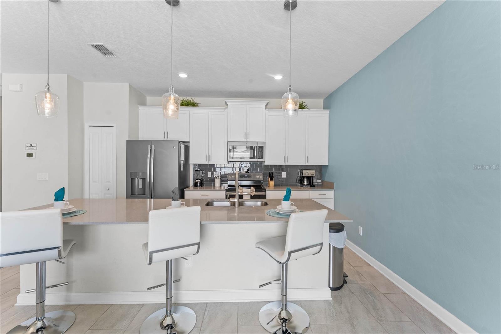 Image 18 of 30 For 4840 Romeo Circle