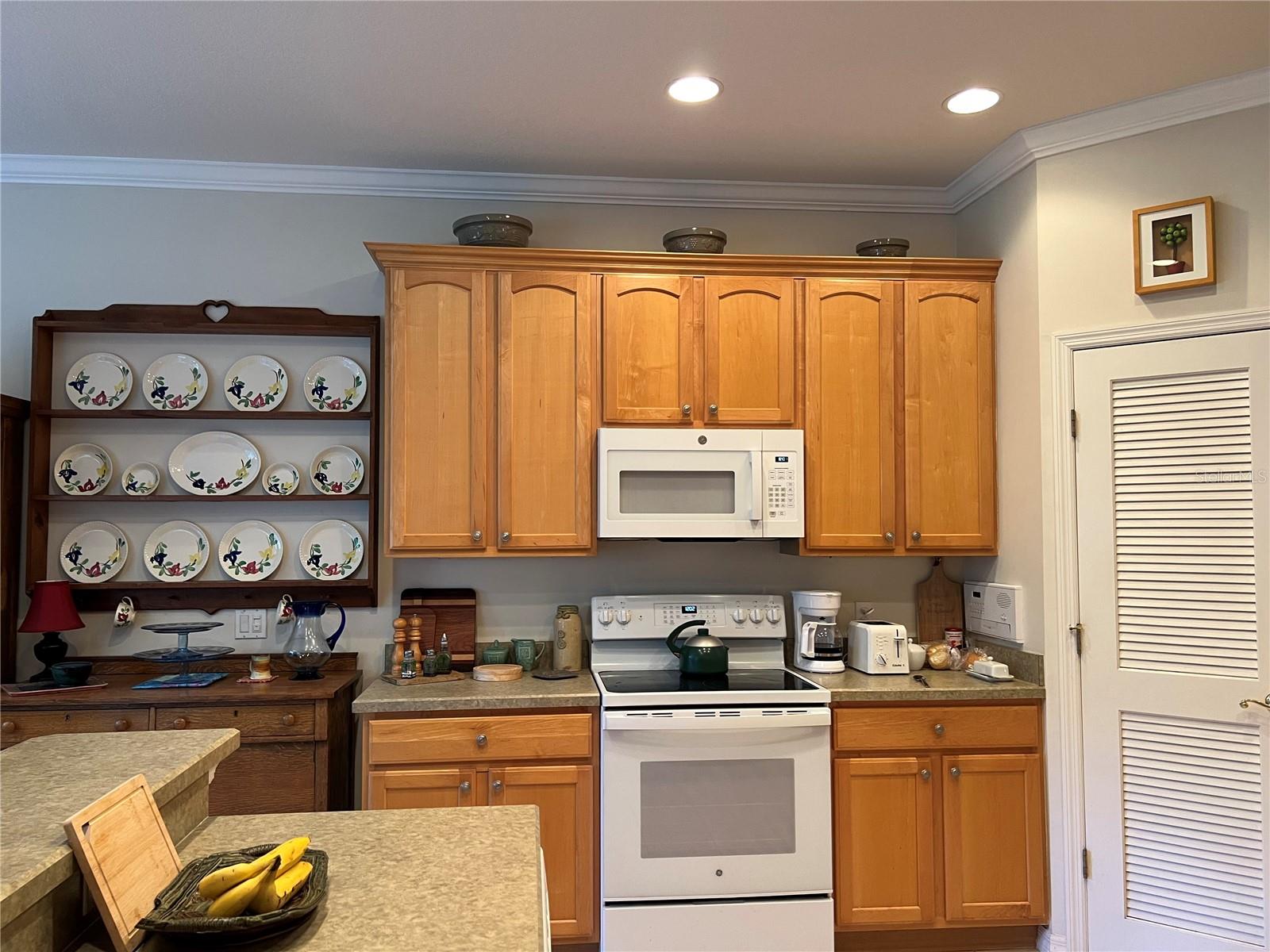 Image 12 of 60 For 99 Auburn Drive