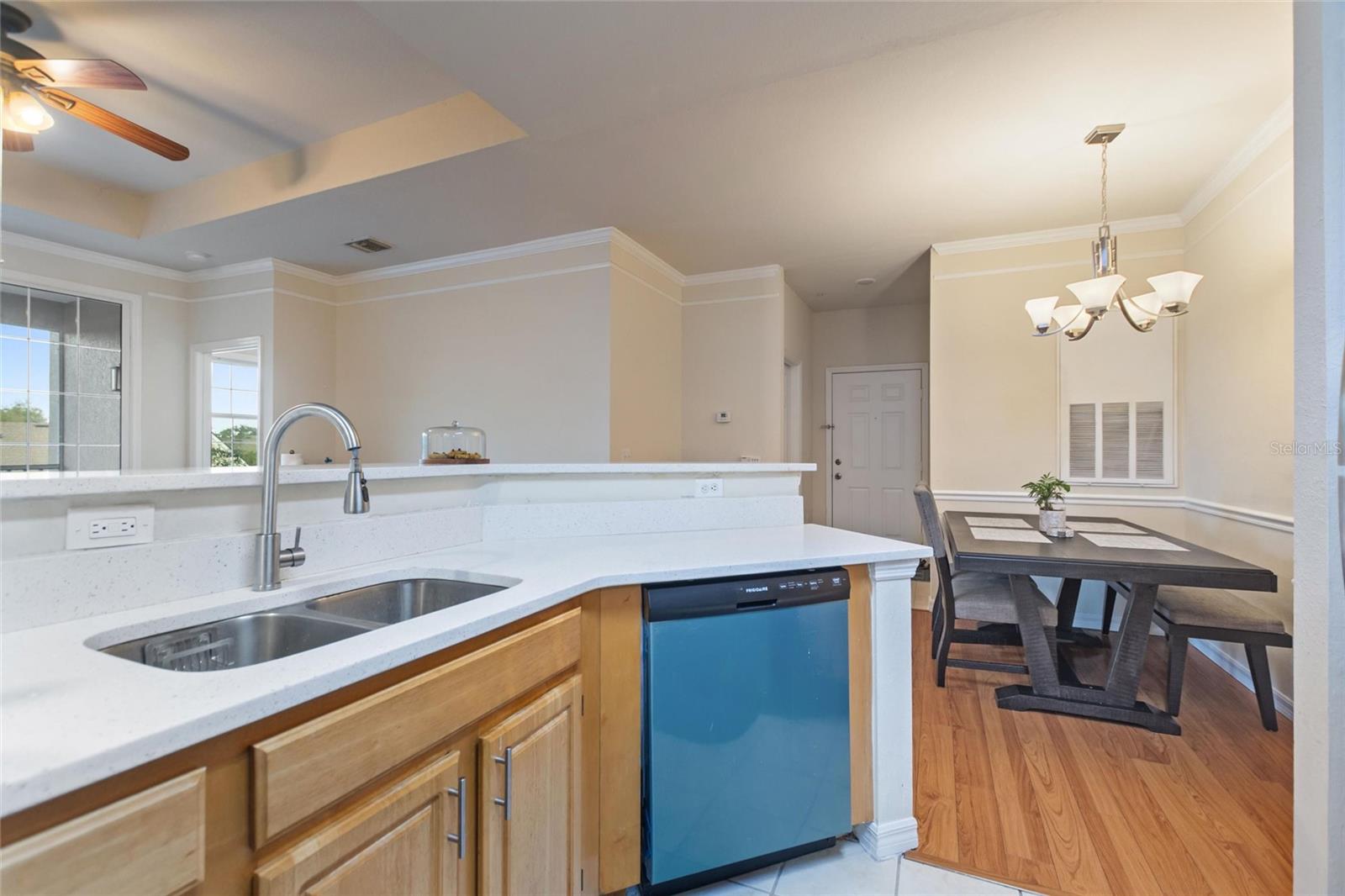 Image 11 of 49 For 3468 Soho Street #307