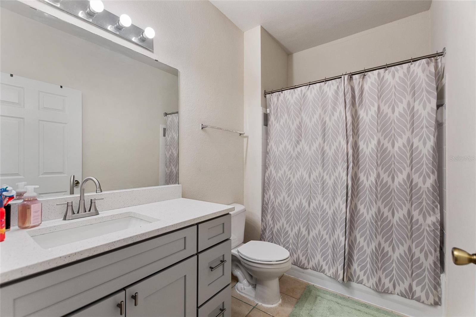 Image 19 of 49 For 3468 Soho Street #307
