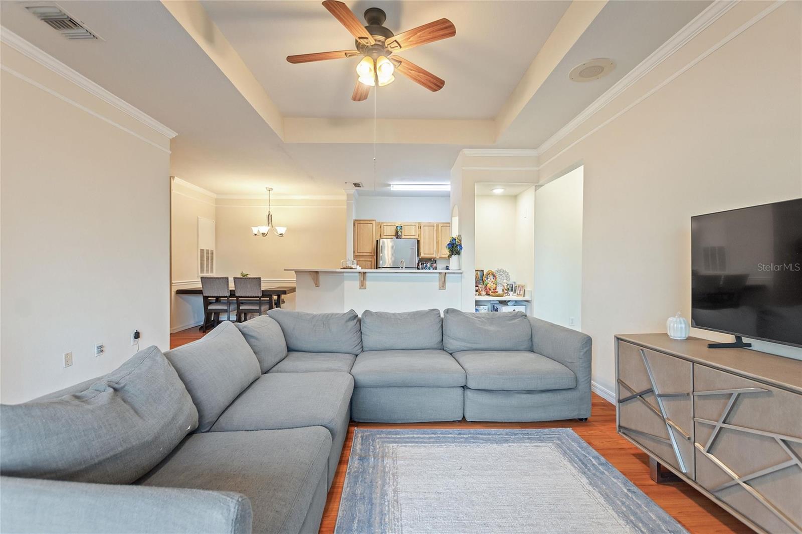 Image 7 of 49 For 3468 Soho Street #307